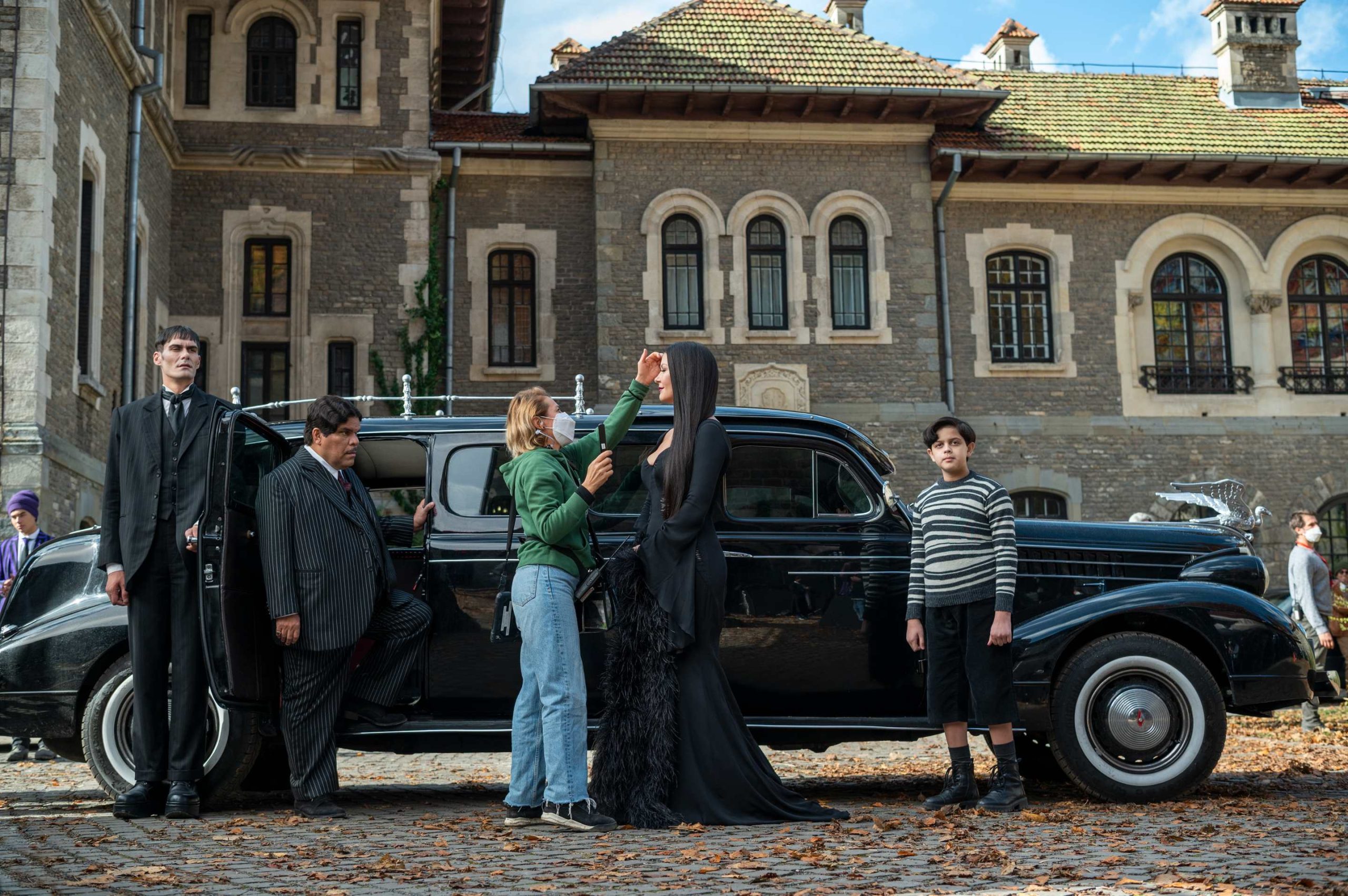Wednesday Filming Location, Peleș Castle & Bran Castle – Transylvania Day Trip from Bucharest